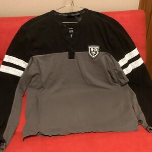 Harley-Davidson Black and Gray V-Neck Sweater